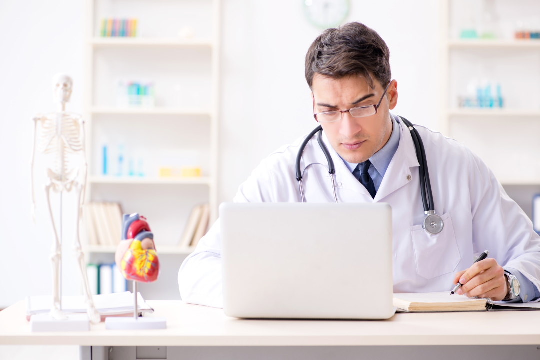 Medical team collaboration on Virtual Sehat